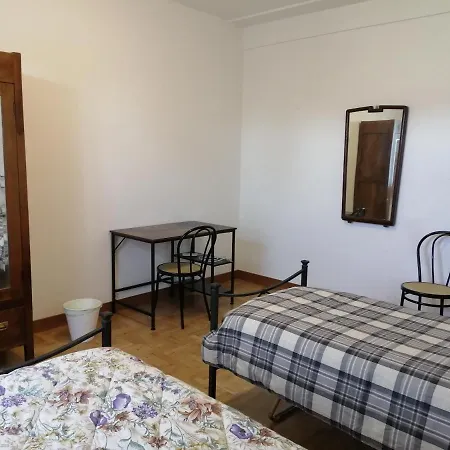 Diffuso Millepapaverirossi Casa Ruggero Intera Apartment *