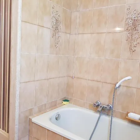 Diffuso Millepapaverirossi Casa Ruggero Intera Apartment *