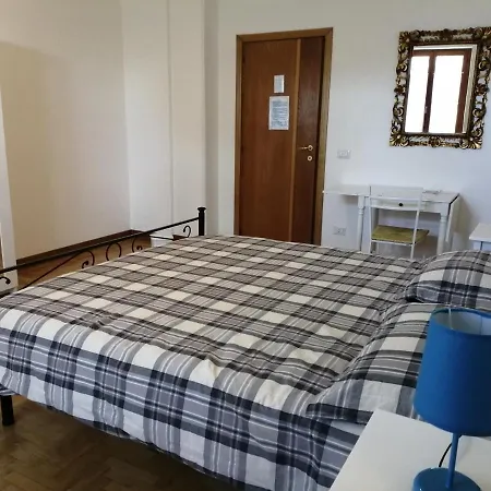 Diffuso Millepapaverirossi Casa Ruggero Intera Apartment